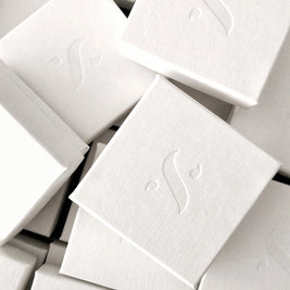 luxe verpakking gedenksieraden, persoonlijk ingepakt