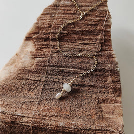 subtiele minimalistische rouwketting goud