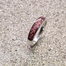 Gedenksieraad dames, heren, kind en huisdier. Sieraad overleden vader of moeder. Minimalistisch design en handgemaakt.